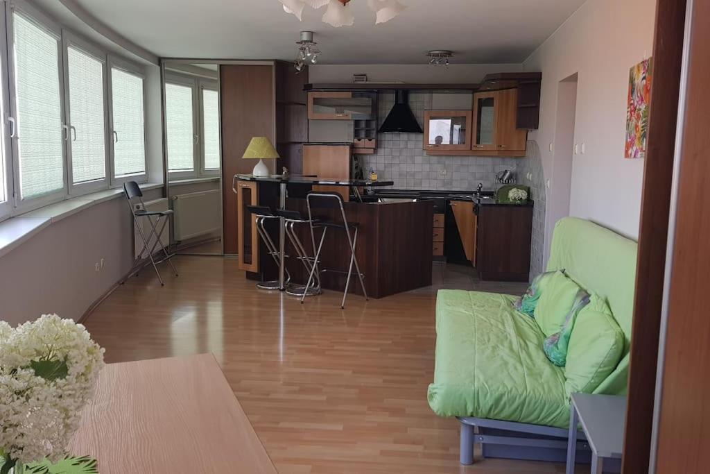 Apartamento Sloneczny Apartamencik Breslavia Exterior foto